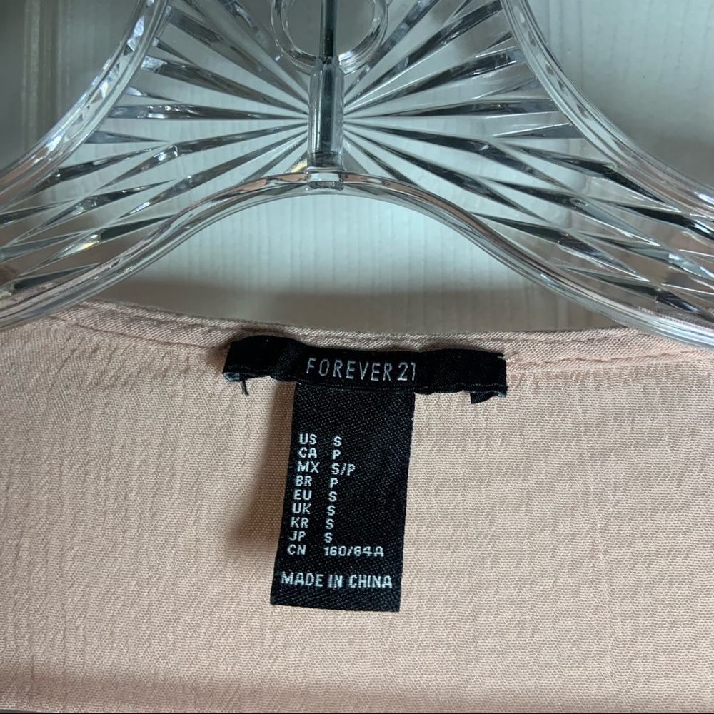 Forever 21 Peach/Pink Open Front Lace Crochet Trim Kimono Small - Picture 2 of 7